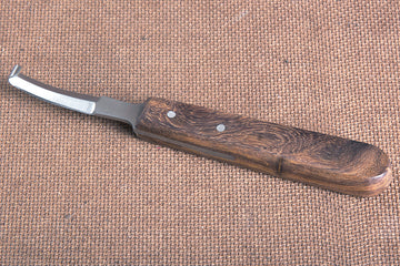 Hilason Western Horse Care Farrier Tool Hoof Knife Wooden Handle W/ Steel Blade